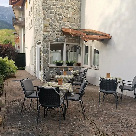 Hotel Garni Sottobosco-2